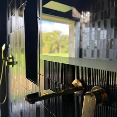 Le Secret 別荘 Lusigny